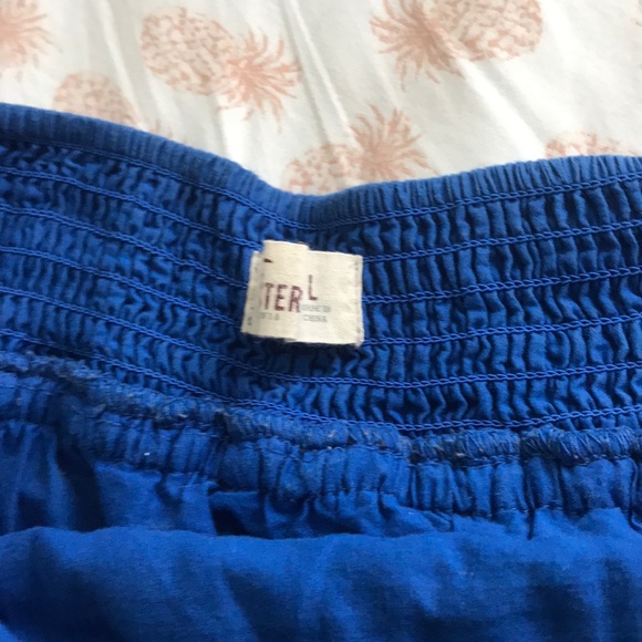 Hollister mini skirt - Picture 2 of 3